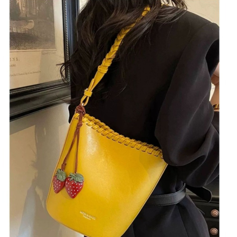 Popular Bucket Bag Women New P - Women'S Bags New Look recension och pris