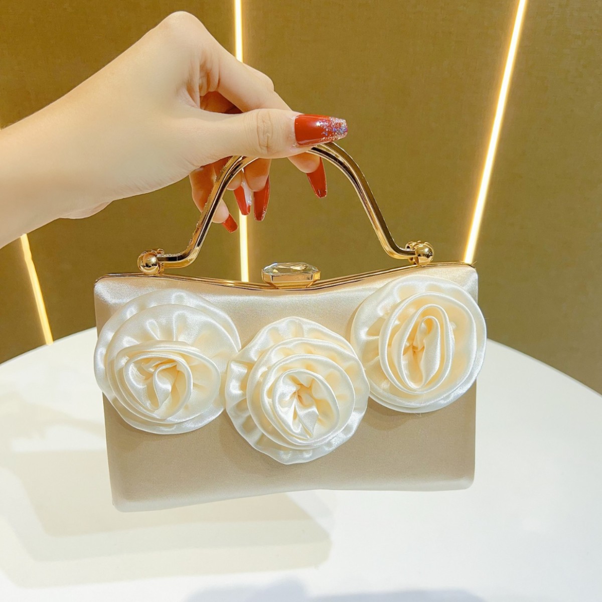 New Silk Evening Clutch Women’ - Women'S Bags New Look recension och pris