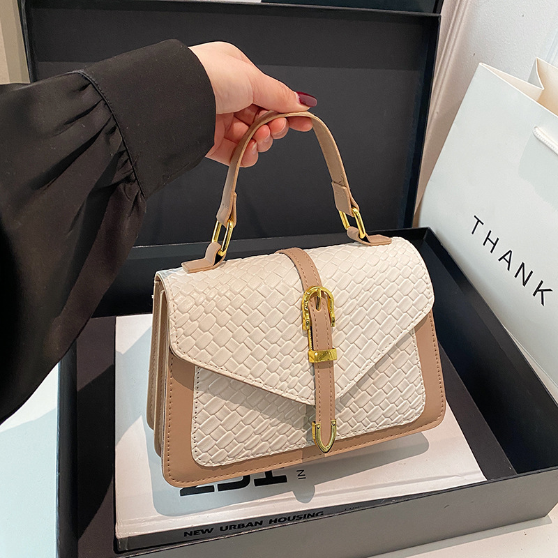 High Looks and Fashionable Spr - Women'S Bags New Look recension och pris